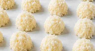 Copycat Mounds Coconut Balls! Recipe
