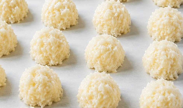Copycat Mounds Coconut Balls! Recipe