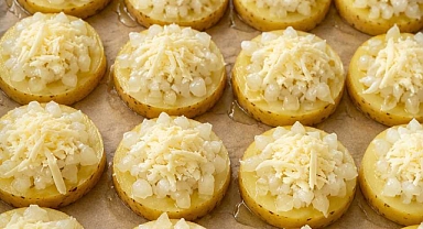 Oven Baked 4-Ingredient Swiss Onion Potato Bites Recipe