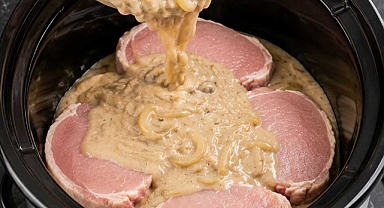 Slow Cooker 5-Ingredient French Onion Pork Chops Recipe