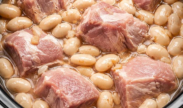 Slow Cooker Amish Pork and Butter Beans Recipe