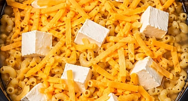 4-Ingredient Slow Cooker Elbow Macaroni Feast Recipe