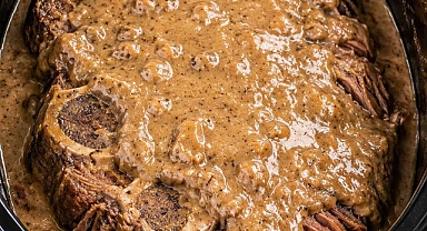 4-Ingredient Slow Cooker Sliced Seven Bone Roast Recipe