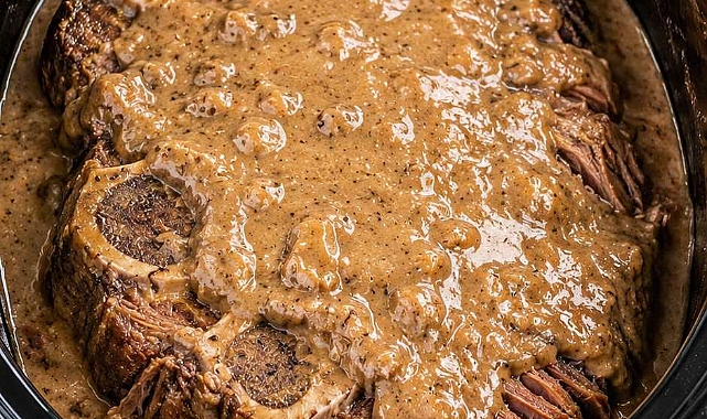 4-Ingredient Slow Cooker Sliced Seven Bone Roast Recipe