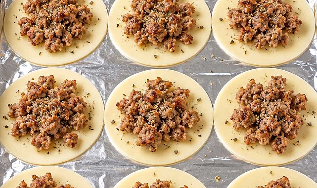 Provolone Sausage Crisps Recipe
