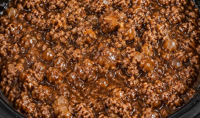 Slow Cooker 5-Ingredient Ground Beef McCarthy Recipe