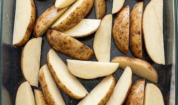 4-Ingredient Oven Spooky Supper Recipe
