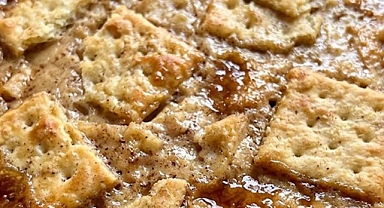 4-Ingredient Poor Man’s Cinnamon Cracker Pudding Recipe