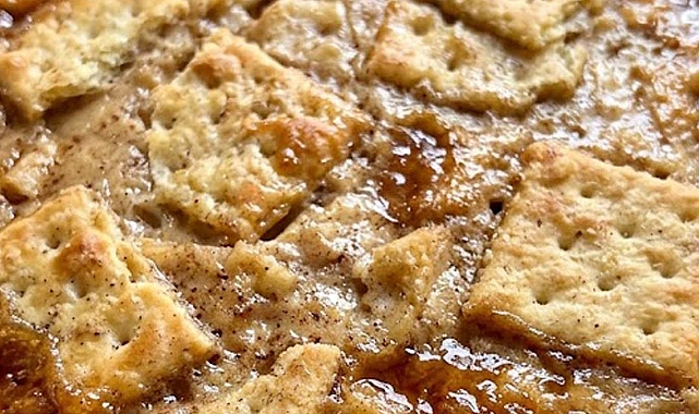 4-Ingredient Poor Man’s Cinnamon Cracker Pudding Recipe