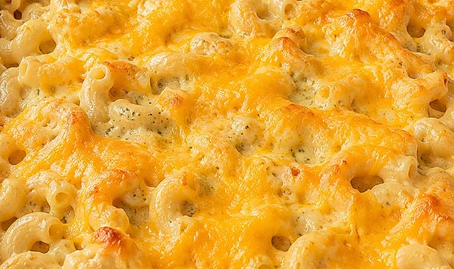 Oven Baked 4-Ingredient Amish Broccoli Cheese Macaroni Recipe