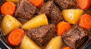 Slow Cooker 4-Ingredient Amish Beef Stew Recipe