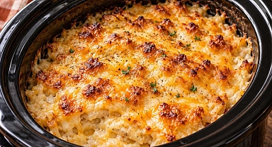 Slow Cooker 5-Ingredient Colby Jack Hash Brown Casserole Recipe
