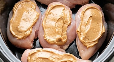Slow Cooker Poor Man’s Peanut Butter Chicken Recipe