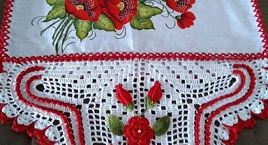Red Rose Cross-Stitch with Venice Burano Lace Embroidered Linen Placemat
