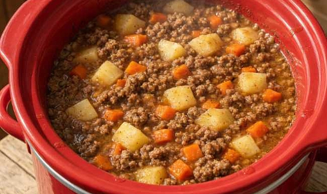 Slow Cooker 4-Ingredient Poor Man’s Stew Recipe